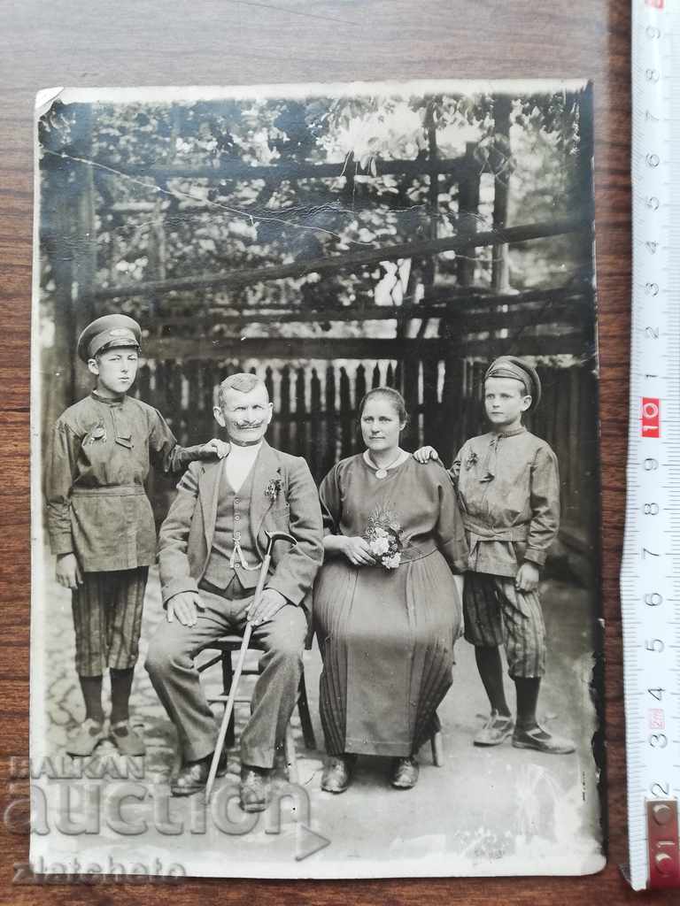 old photo with price 30.00 BGN | € 15.34 old photo with price 30.00 BGN | € 15.34