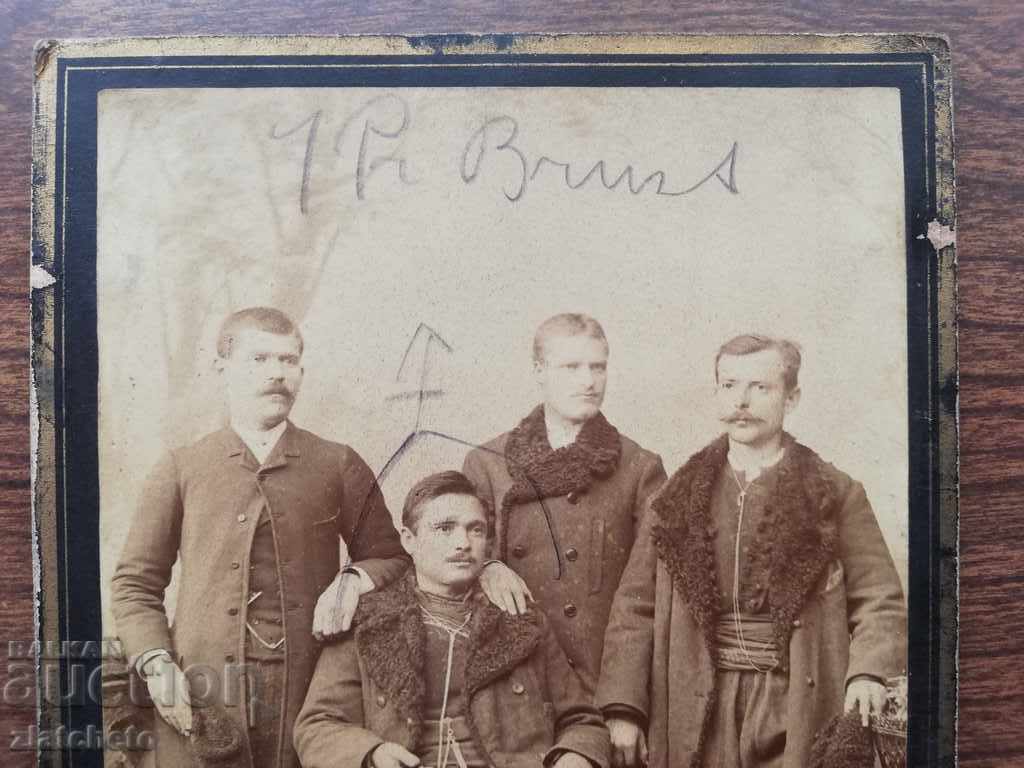 Delivery of Old photo cardboard Delivery of Old photo cardboard