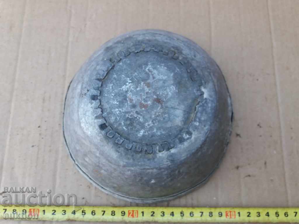 FORGED REVIVAL PANIC, BOWL, SAHAN HONEY - 6 FORGED REVIVAL PANIC, BOWL, SAHAN HONEY - 6