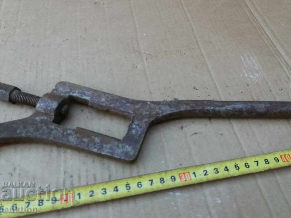 MASSIVE FORGED TOOL - TENSIONER - 5 MASSIVE FORGED TOOL - TENSIONER - 5