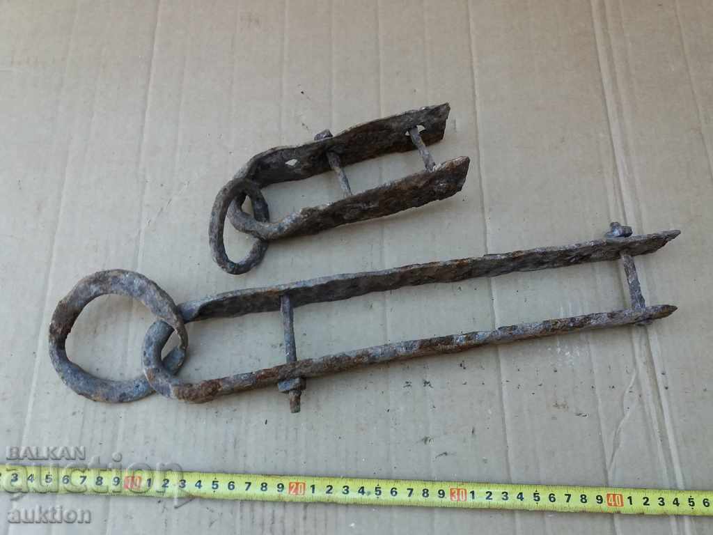 Auction KOVAN TEGLICH, PILLOW HARDWARE, PLOW, WAGON, TWO-WHEEL Auction KOVAN TEGLICH, PILLOW HARDWARE, PLOW, WAGON, TWO-WHEEL