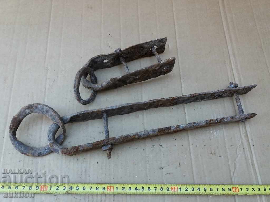 Delivery of KOVAN TEGLICH, PILLOW HARDWARE, PLOW, WAGON, TWO-WHEEL Delivery of KOVAN TEGLICH, PILLOW HARDWARE, PLOW, WAGON, TWO-WHEEL