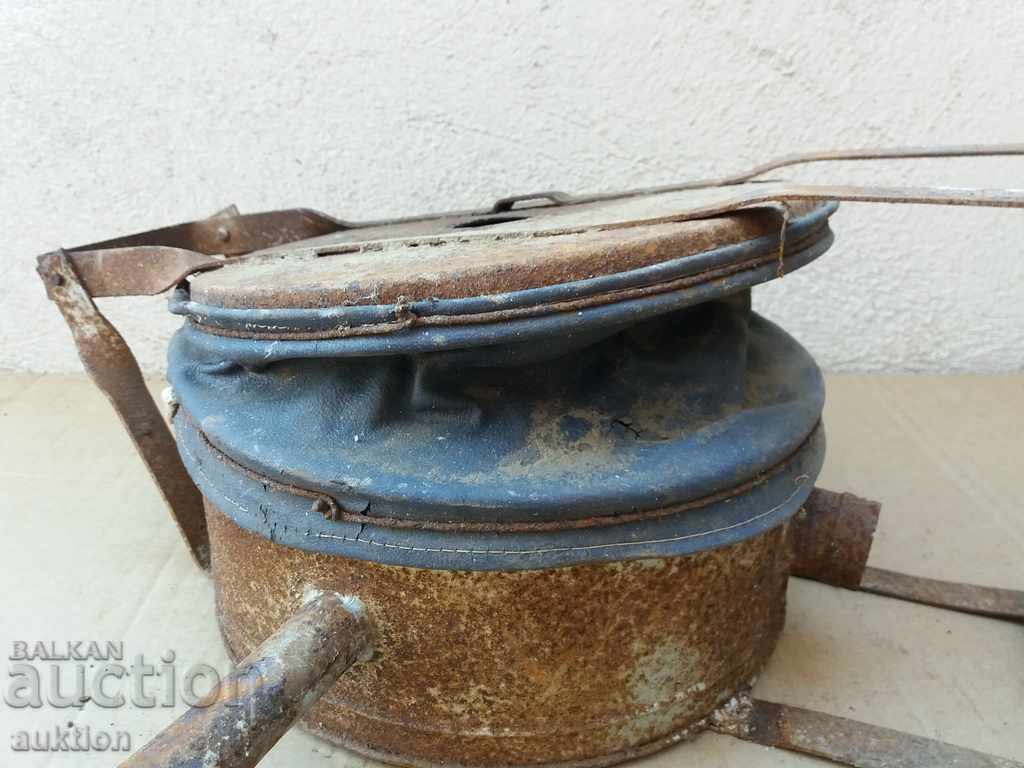 Auction OLD LARGE BAG FOR POLLINATION OF VINES, PLANTS, ETC. WITH SULFUR Auction OLD LARGE BAG FOR POLLINATION OF VINES, PLANTS, ETC. WITH SULFUR