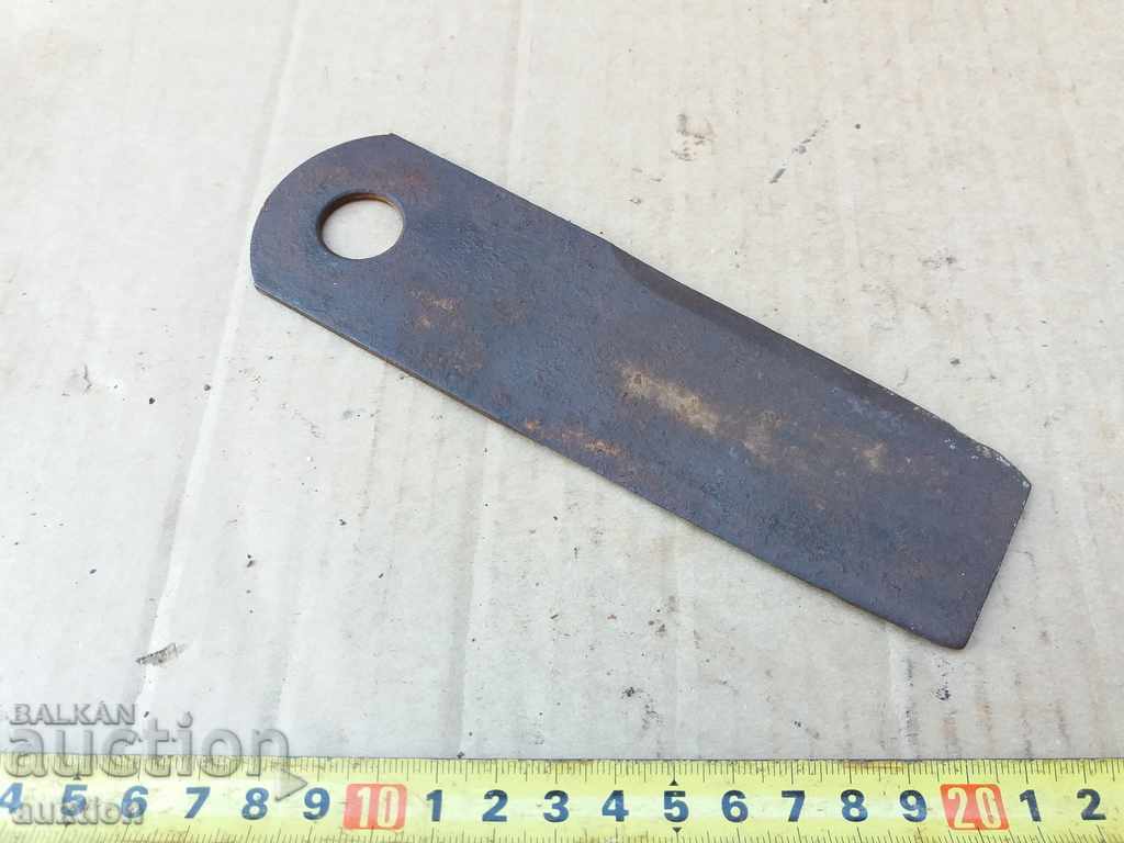 STEELED CUTTER, MARKED TOOL with price 2.99 BGN | € 1.53 STEELED CUTTER, MARKED TOOL with price 2.99 BGN | € 1.53