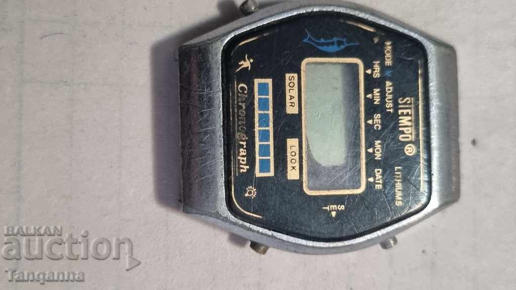 Old electronic clock