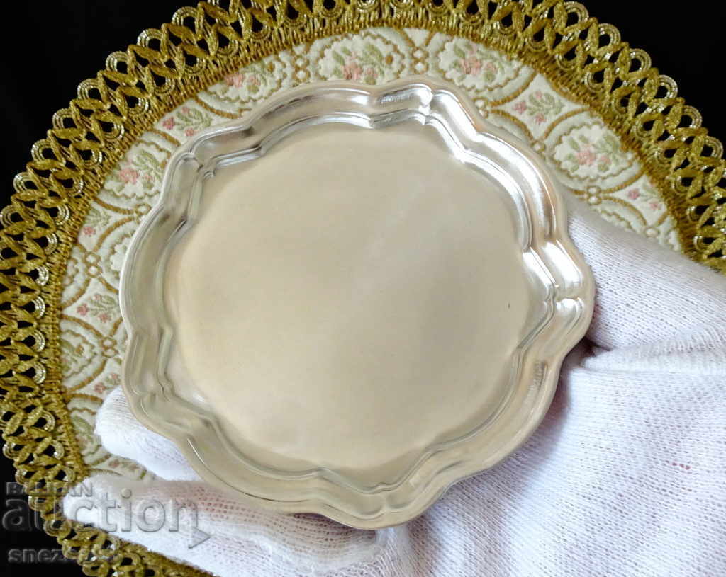 Plate for bites, pads, tin. with price 56.70 BGN | € 28.99 Plate for bites, pads, tin. with price 56.70 BGN | € 28.99