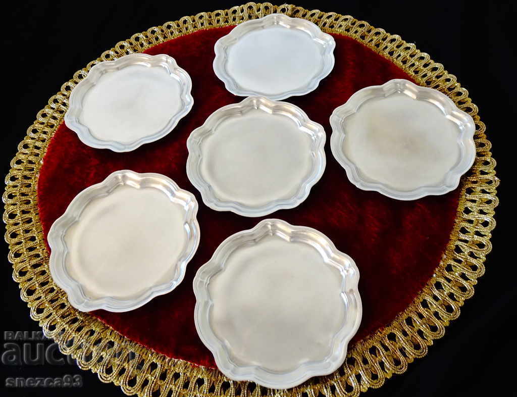 Plate for bites, pads, tin.