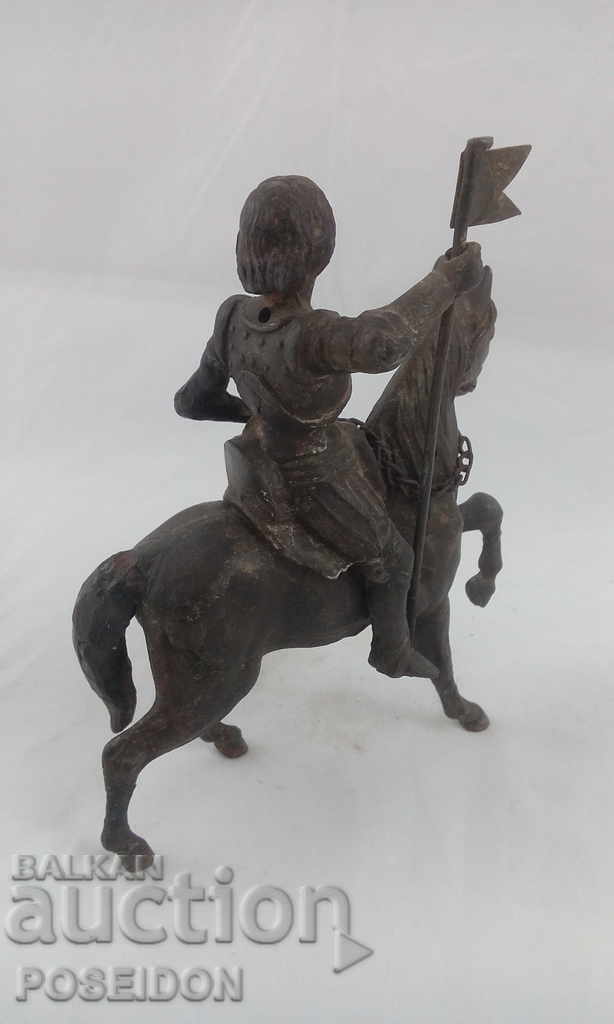 Licitație STATUETĂ; JEANNE DARK FIGURA Licitație STATUETĂ; JEANNE DARK FIGURA