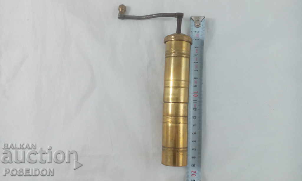 OLD COFFEE MILL - COFFEE GRINDER - 5 OLD COFFEE MILL - COFFEE GRINDER - 5