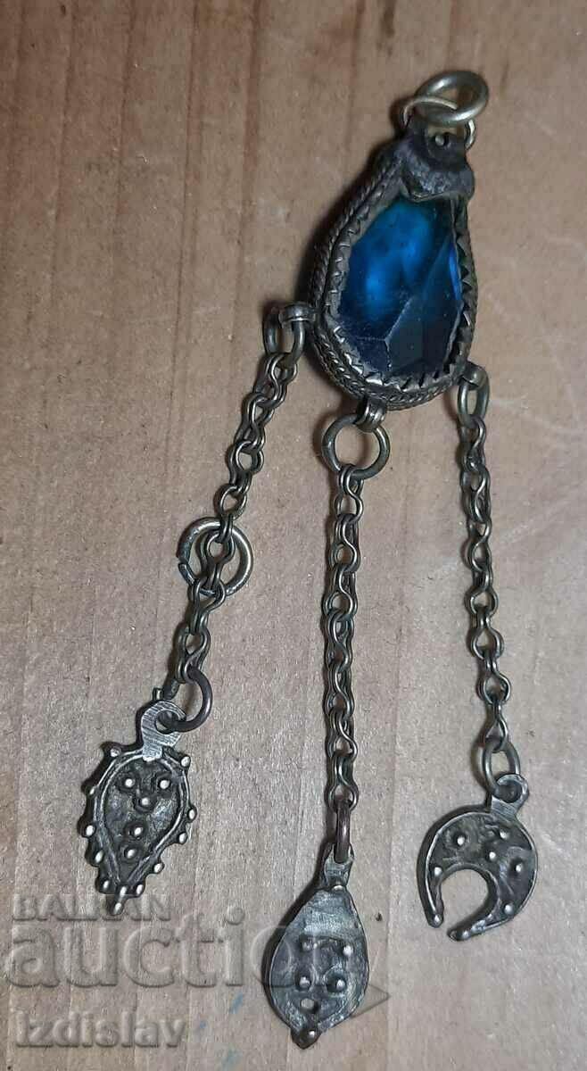 Auction Old Renaissance silver jewelry Auction Old Renaissance silver jewelry