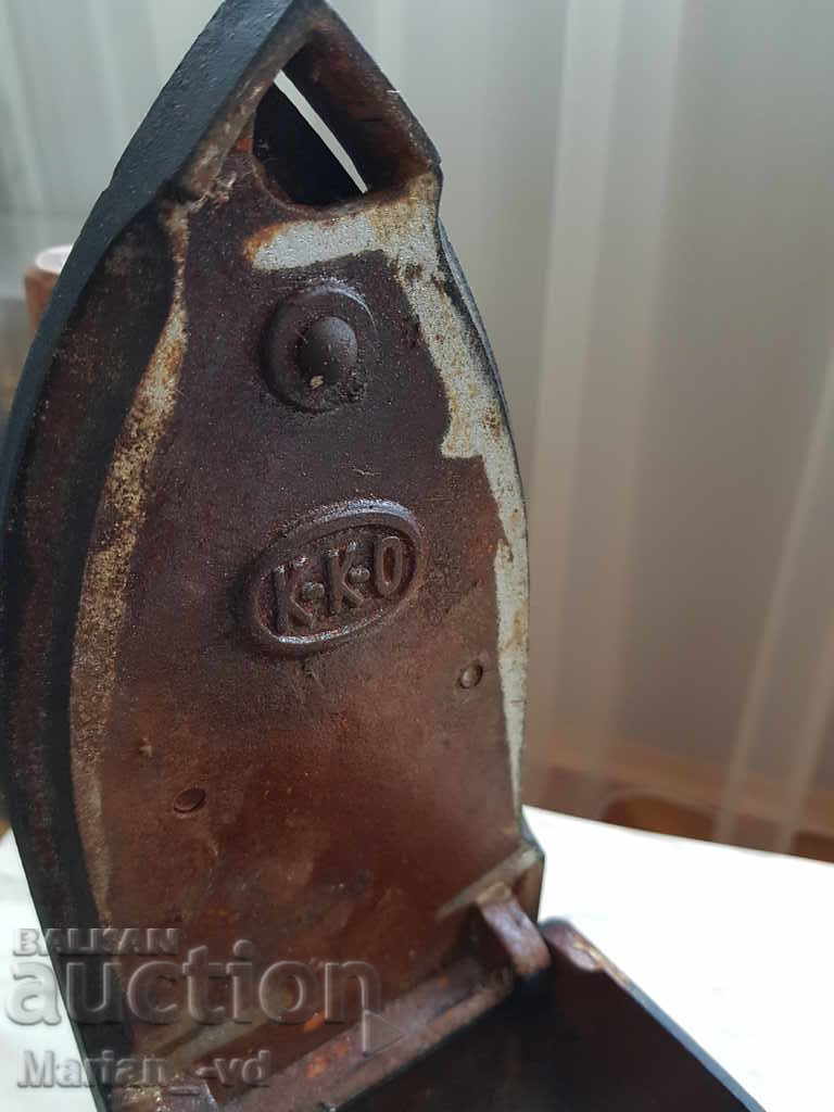 Рядък модел ютия на жар - 7 Рядък модел ютия на жар - 7