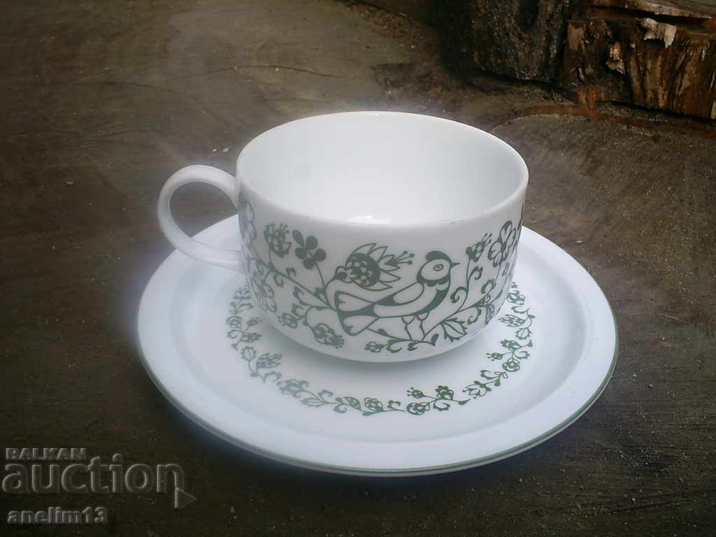 PORCELAIN CUP WITH TEA OR COFFEE PLATE MELITTA GERMANY with price 30.00 BGN | € 15.34 PORCELAIN CUP WITH TEA OR COFFEE PLATE MELITTA GERMANY with price 30.00 BGN | € 15.34