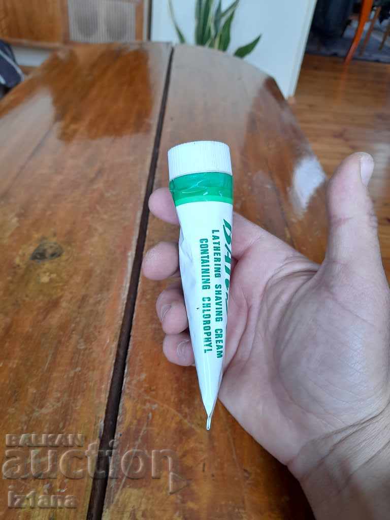 Licitație Crema de ras Old Barbon