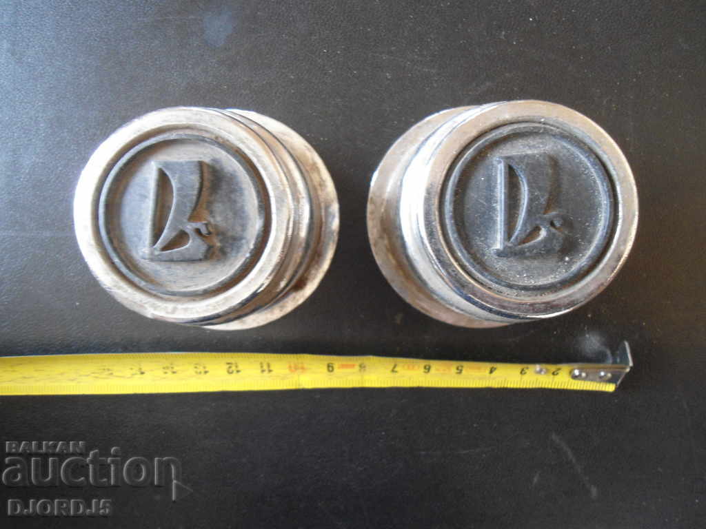 Livrarea Şapci vechi LADA