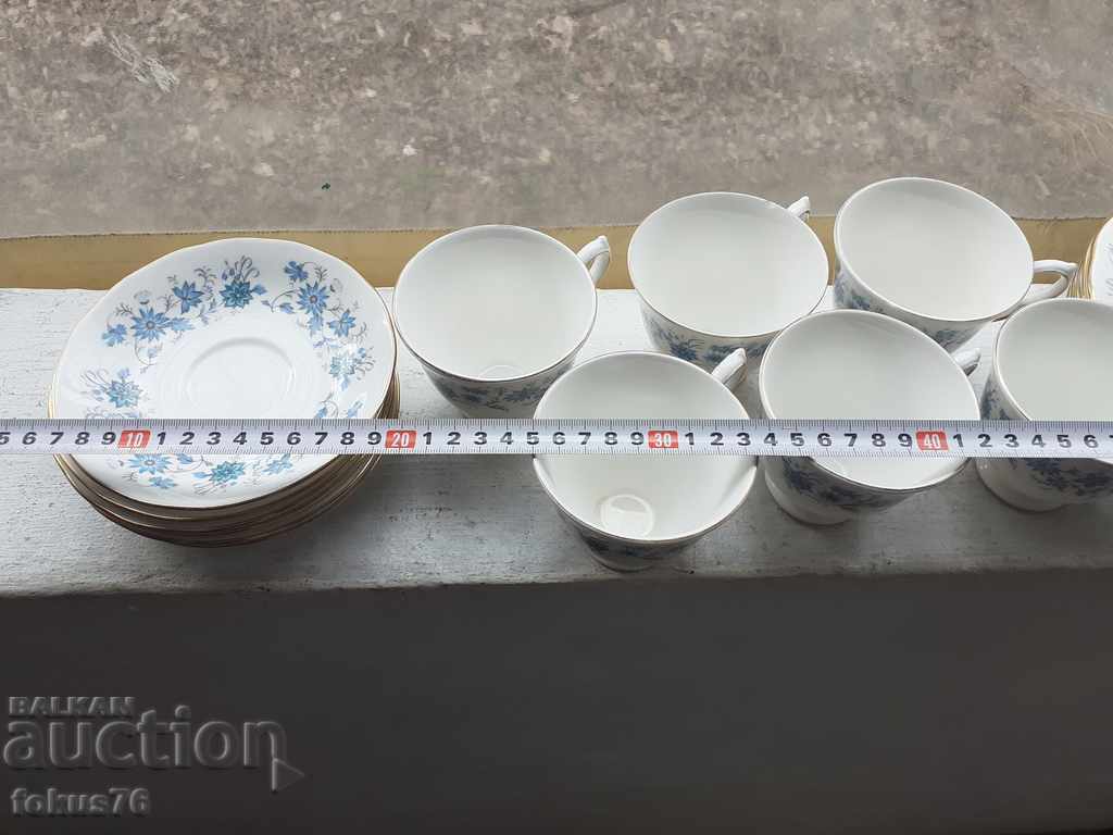 Delivery of English porcelain set 36 pieces of porcelain marking Delivery of English porcelain set 36 pieces of porcelain marking