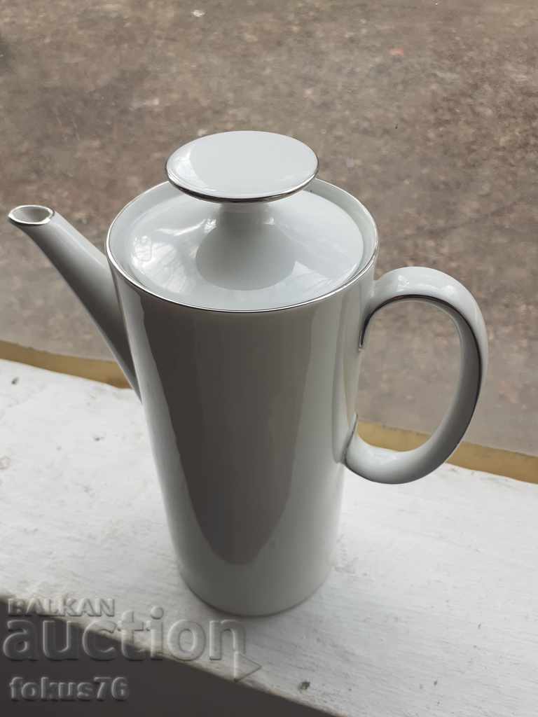 German porcelain Thomas marking jug with price 90.00 BGN | € 46.02 German porcelain Thomas marking jug with price 90.00 BGN | € 46.02