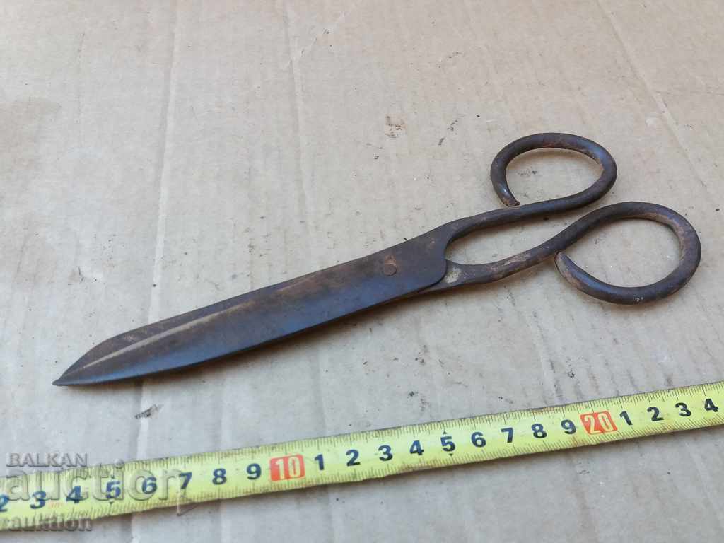 Delivery of MASSIVE ABADZHIYA REVIVAL SCISSORS - CRANE Delivery of MASSIVE ABADZHIYA REVIVAL SCISSORS - CRANE