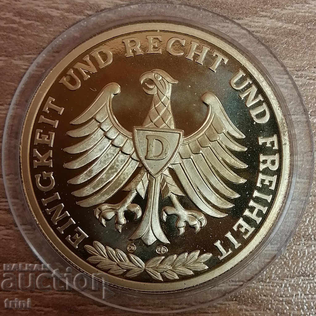Plaque Germany - The capital Berlin The founding of the empire with price 15.00 BGN | € 7.67 Plaque Germany - The capital Berlin The founding of the empire with price 15.00 BGN | € 7.67