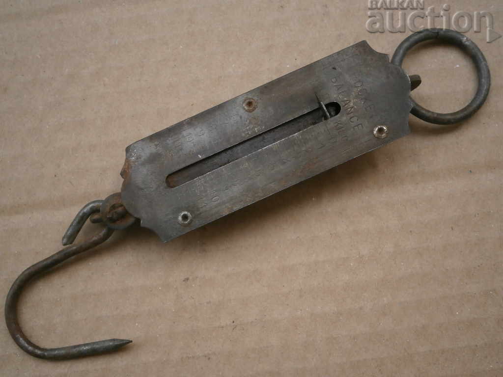 Delivery of homemade mini scale retro vintage Europe 30s