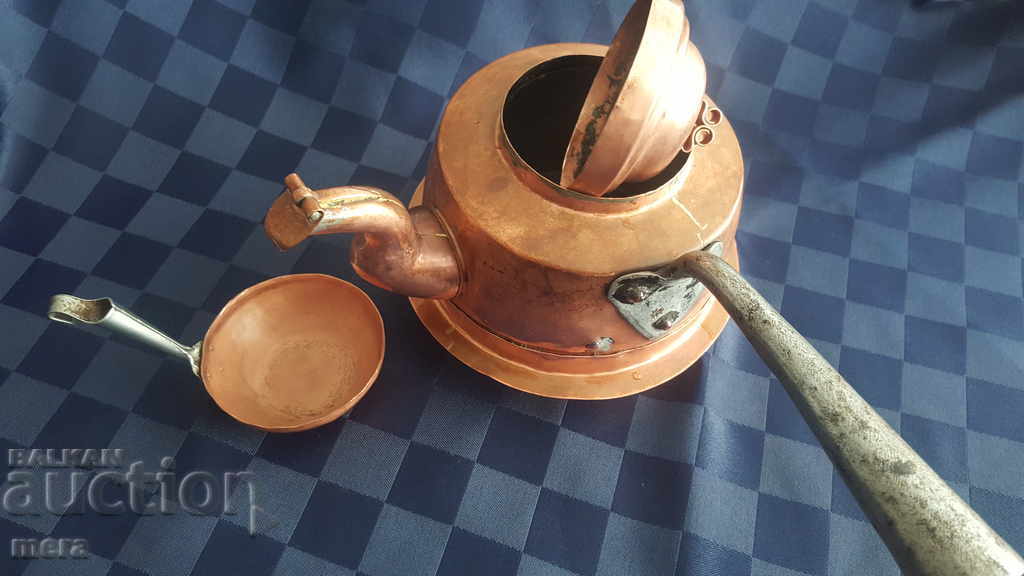 Auction Copper teapot Auction Copper teapot