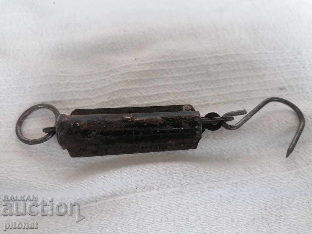 Old VAGA pocket scale with price € 5.00 | 9.78 BGN