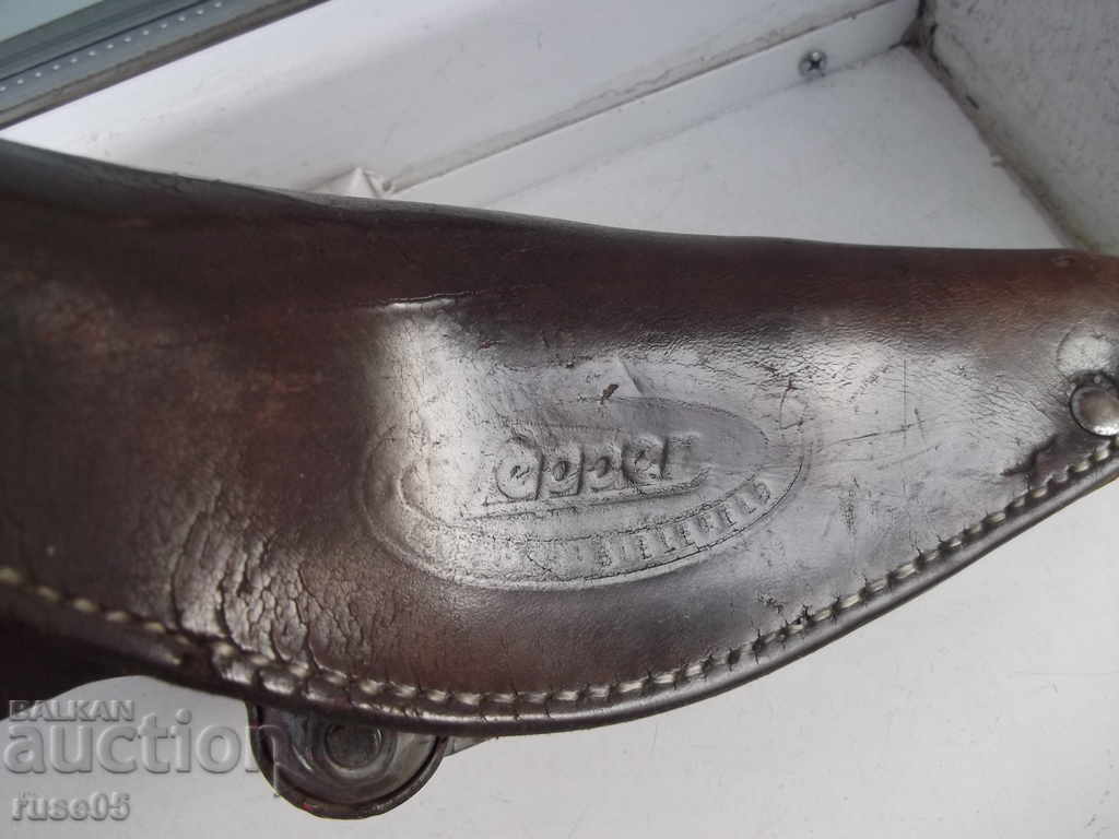 "Lepper" leather bicycle seat Dutch very old with price 100.00 BGN | € 51.13 "Lepper" leather bicycle seat Dutch very old with price 100.00 BGN | € 51.13