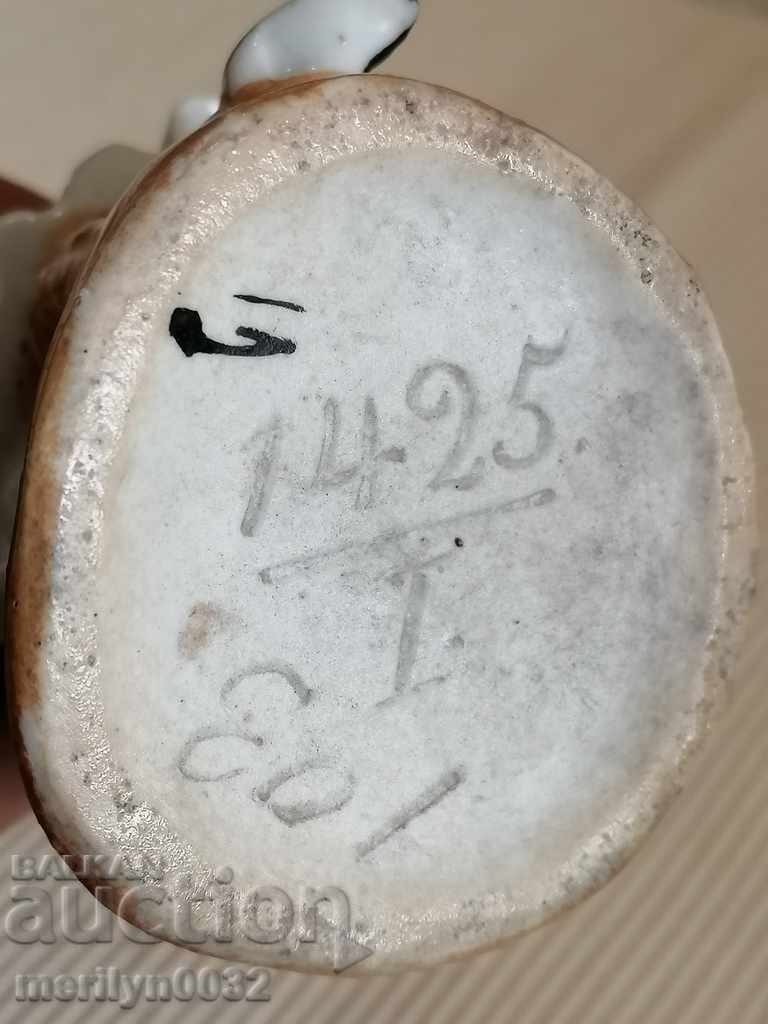 Old German figure figurine porcelain hummel - 6 Old German figure figurine porcelain hummel - 6