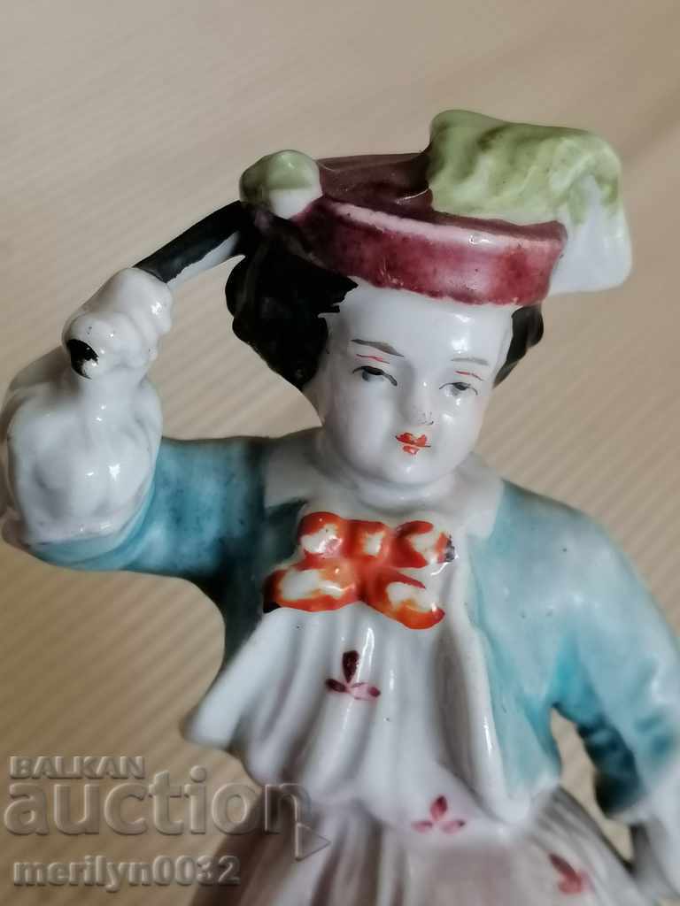Old German figure figurine porcelain hummel - 7 Old German figure figurine porcelain hummel - 7