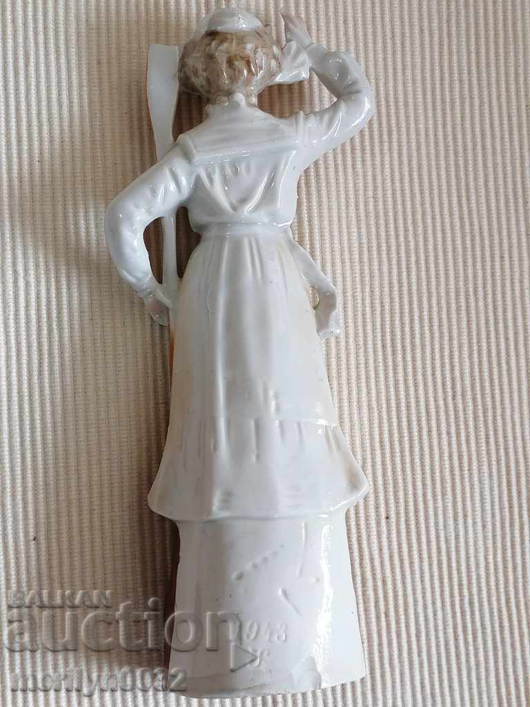 Δημοπρασία Φιγούρα αγαλματίδιο Goebel πορσελάνη ΓΕΡΜΑΝΙΑ