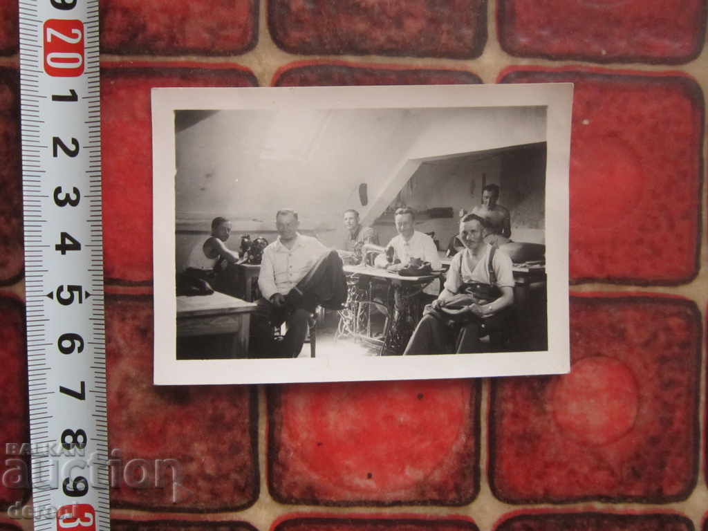 Old photo German soldier 3 Reich A10 Original with price 10.00 BGN | € 5.11