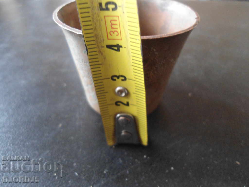 Old copper cup, engraved - 7