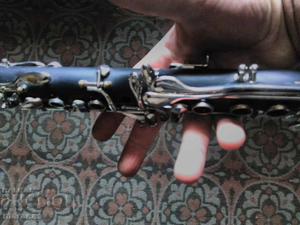Old clarinet - 5