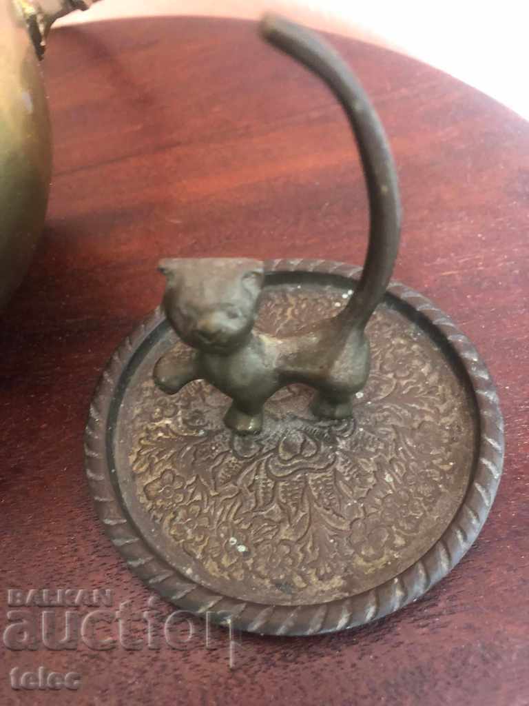 Beautiful teapot with a lid with a cat - 6