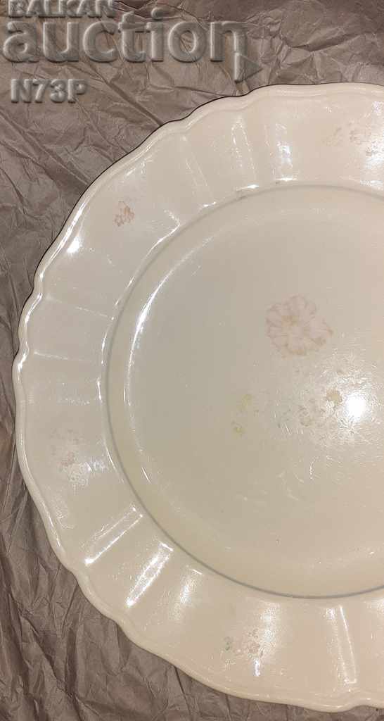 OLD PLATE. RORSTRAND ... GUNHILD .. with price 10.00 BGN | € 5.11 OLD PLATE. RORSTRAND ... GUNHILD .. with price 10.00 BGN | € 5.11