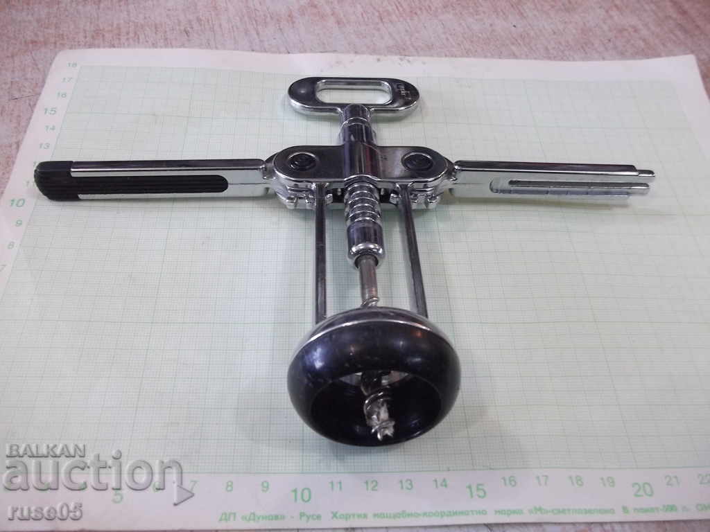 Auction  Zepter corkscrew with two shoulders
