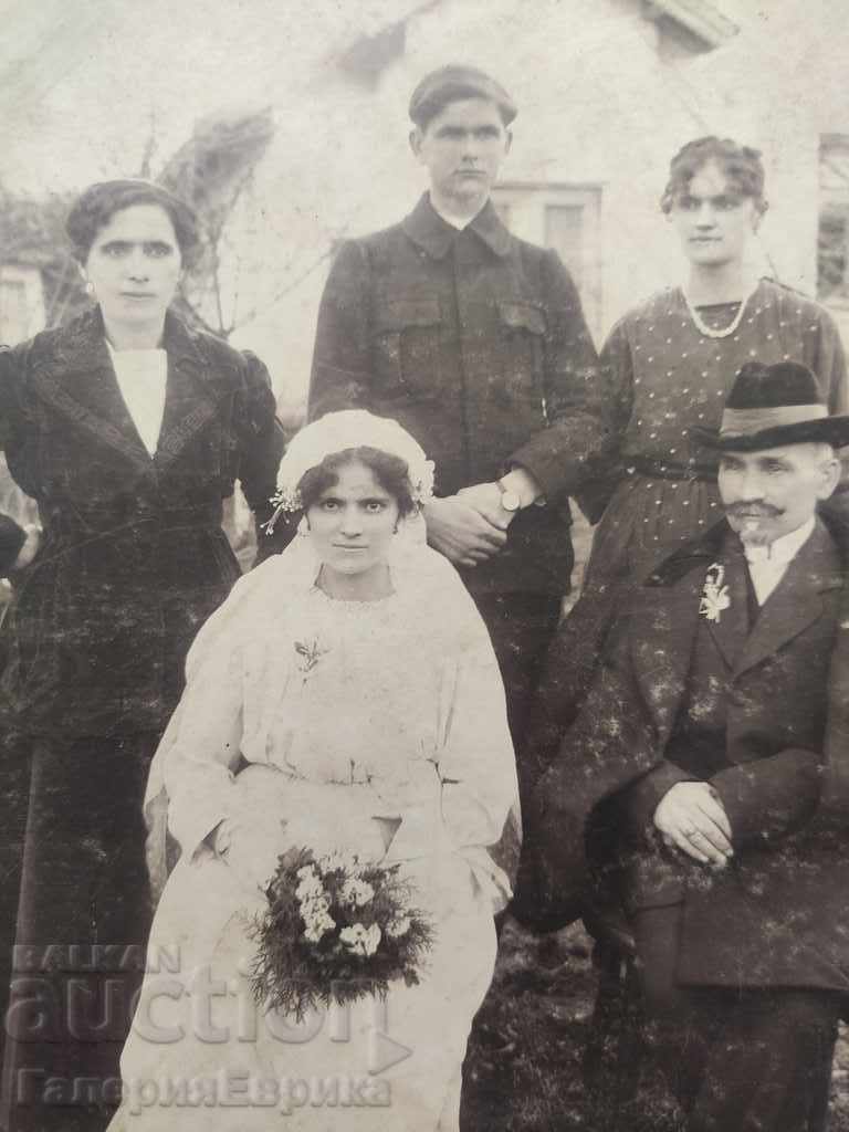 Delivery of old photo Delivery of old photo