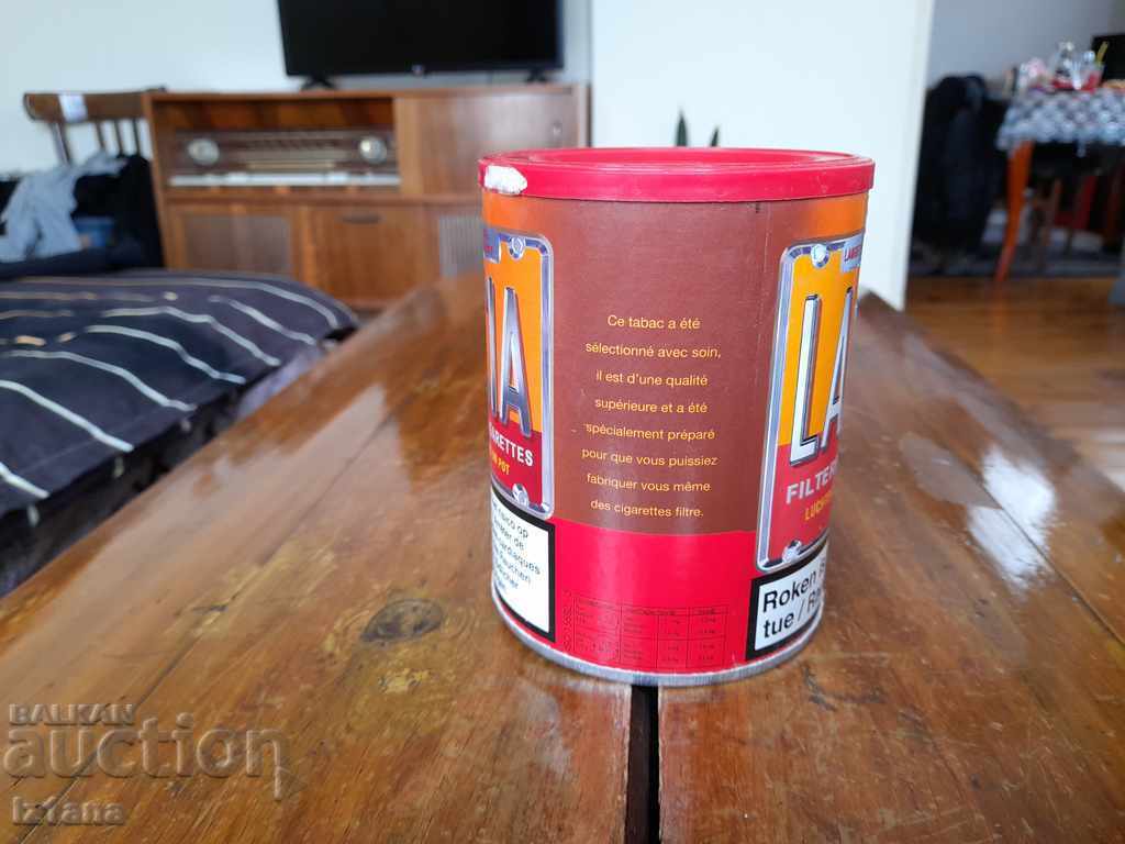 Lancia tobacco box with price 11.00 BGN | € 5.62 Lancia tobacco box with price 11.00 BGN | € 5.62