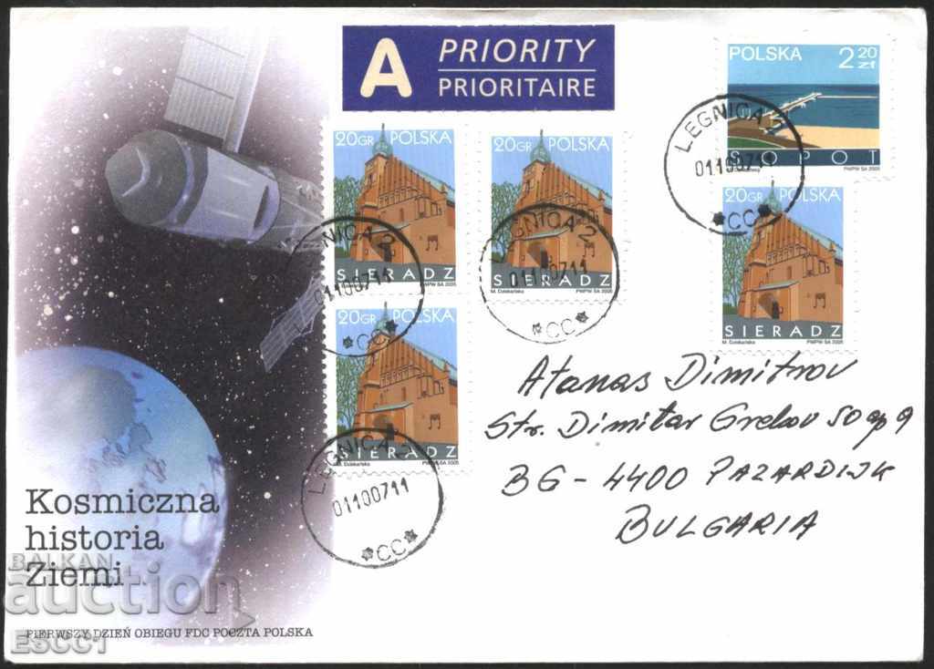 Пътувал плик с марки Архитектура 2005 от Полша