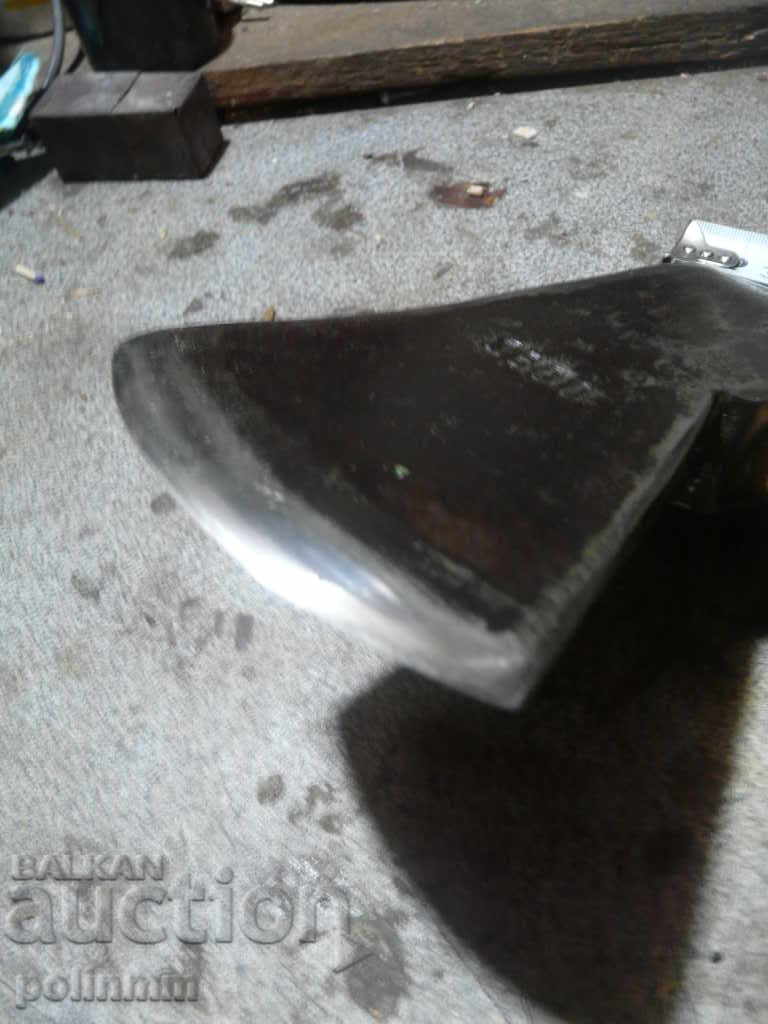 Delivery of Massive old German ax - 102 Delivery of Massive old German ax - 102