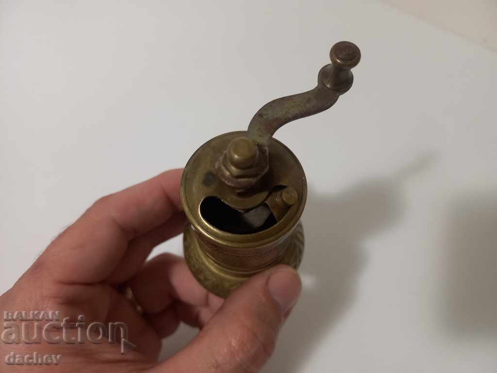 Auction Old Ottoman bronze pepper mill coffee grinder Auction Old Ottoman bronze pepper mill coffee grinder
