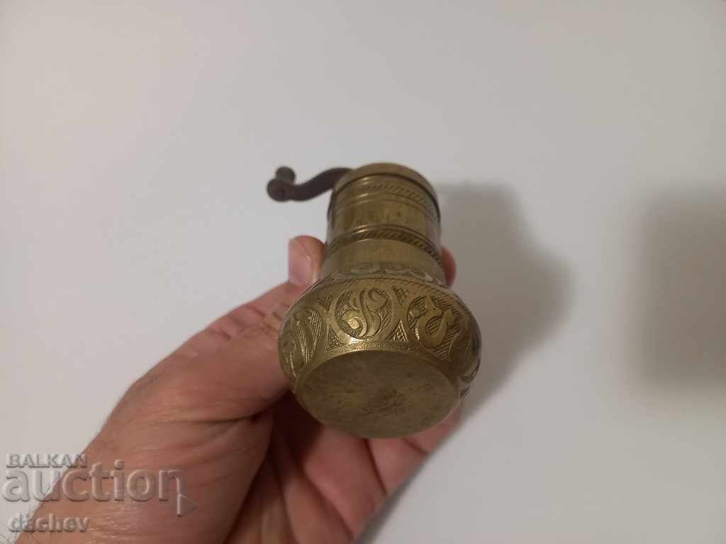 Old Ottoman bronze pepper mill coffee grinder - 5 Old Ottoman bronze pepper mill coffee grinder - 5
