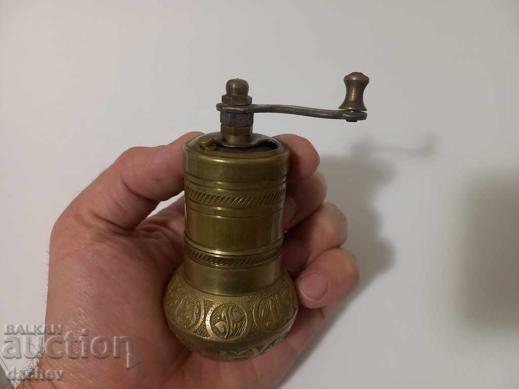 Old Ottoman bronze pepper mill coffee grinder - 6 Old Ottoman bronze pepper mill coffee grinder - 6