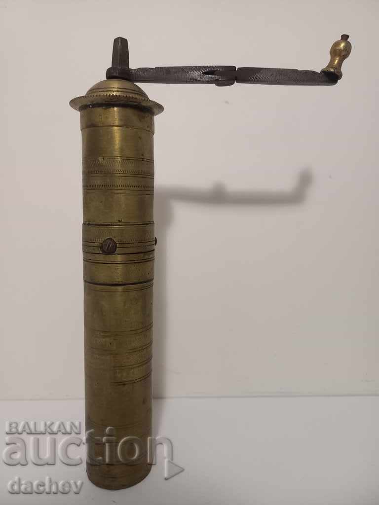 Old Ottoman bronze grinder for coffee grinder with TUGRA with price 79.00 BGN | € 40.39 Old Ottoman bronze grinder for coffee grinder with TUGRA with price 79.00 BGN | € 40.39