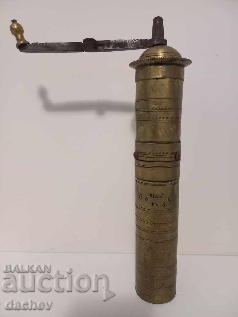 Стара Османска бронзова мелничка за кафе мелница с ТУГРА