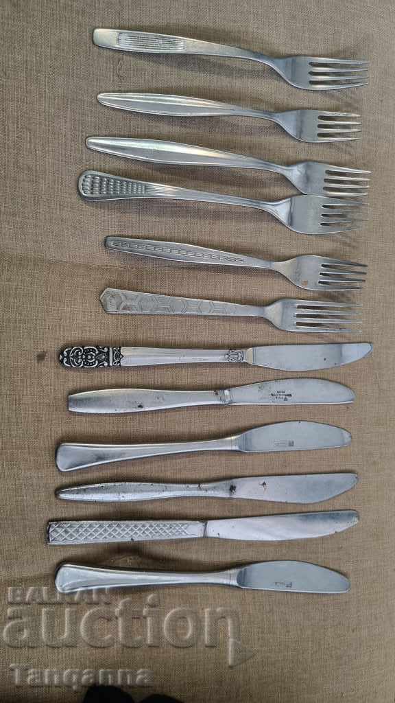 Auction Large lot of utensils Auction Large lot of utensils