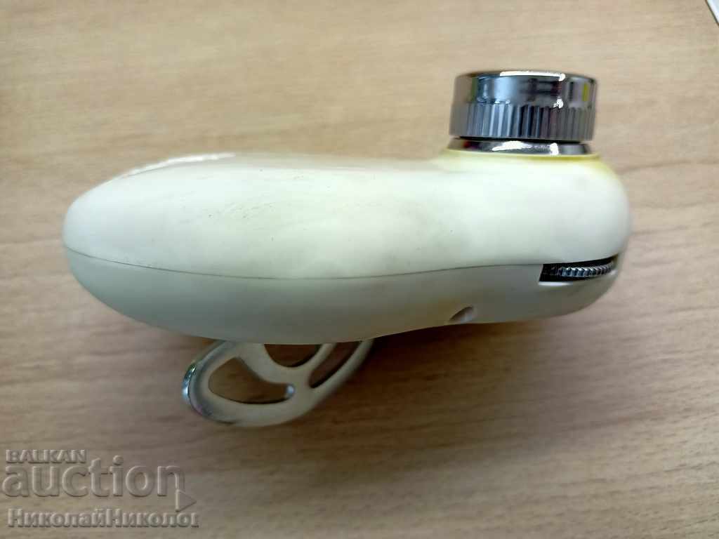 Auction SAMPARIC SHAVER MECHANICAL PROTECTED B012 Auction SAMPARIC SHAVER MECHANICAL PROTECTED B012
