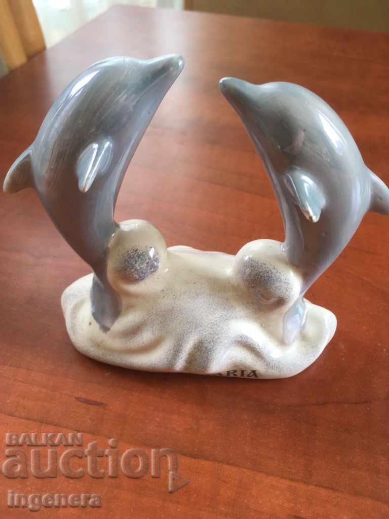 Delivery of PORCELAIN FIGURE STATUE