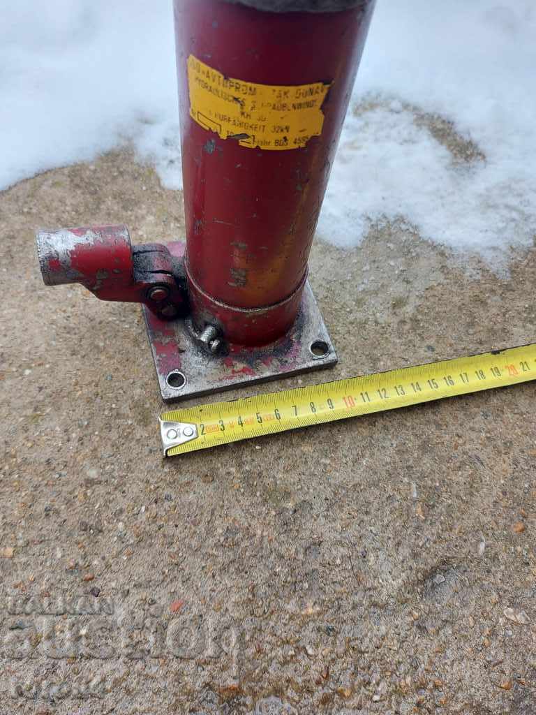 OIL SCREAM - 5 OIL SCREAM - 5