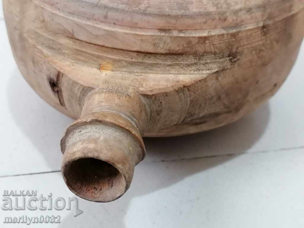 Old wooden vase, wooden bucket, wooden beetle - 6 Old wooden vase, wooden bucket, wooden beetle - 6