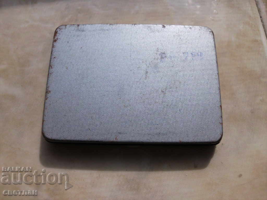 Auction MEDICAL NEEDLES Auction MEDICAL NEEDLES